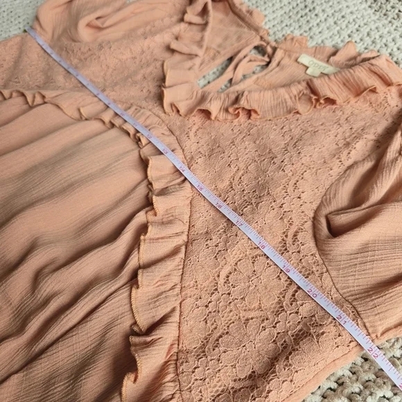 ODDY | Large | Peach Floral Lace Ruffle Babydoll Top - Picture 8 of 9